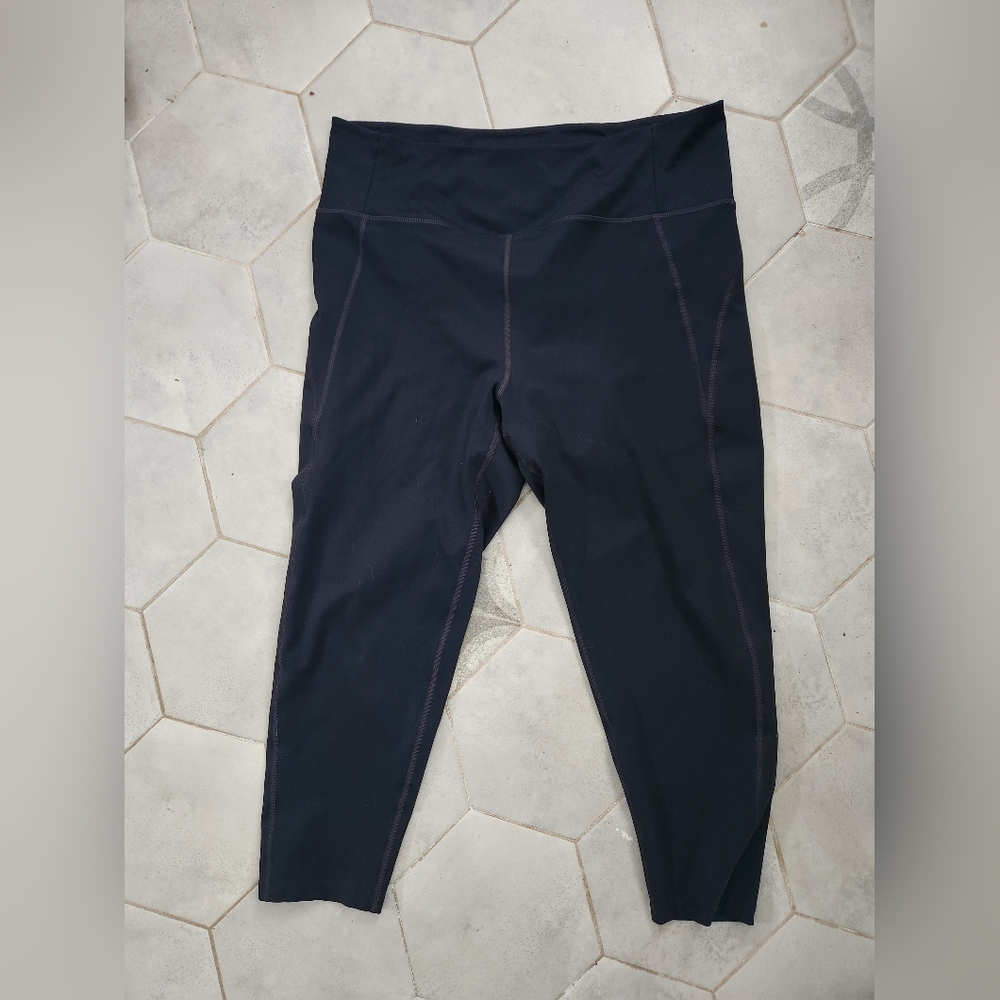 Black Girlfriend Collective 3XL Capri leggings